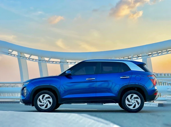  Blue Hyundai Creta Photo 4