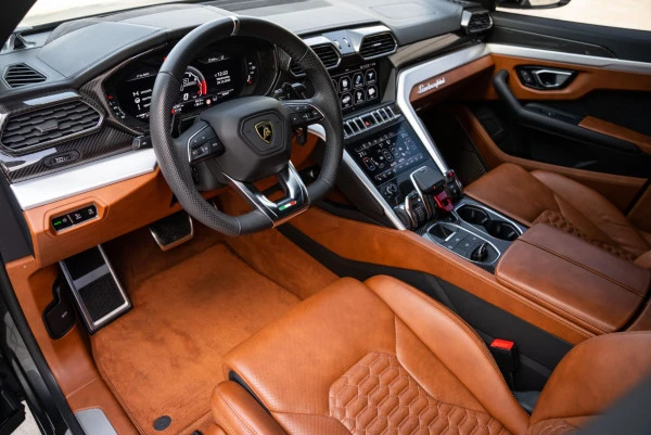  Blue Lamborghini Urus Photo 12