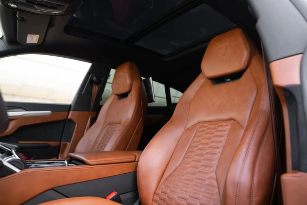  Blue Lamborghini Urus Photo 13