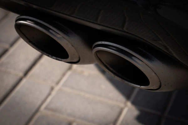  Blue Lamborghini Urus Photo 16