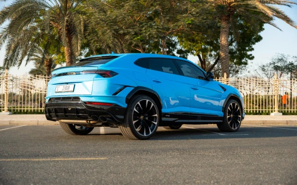  Blu Lamborghini Urus Photo 15
