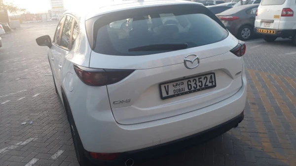  White Mazda CX5 Photo 8