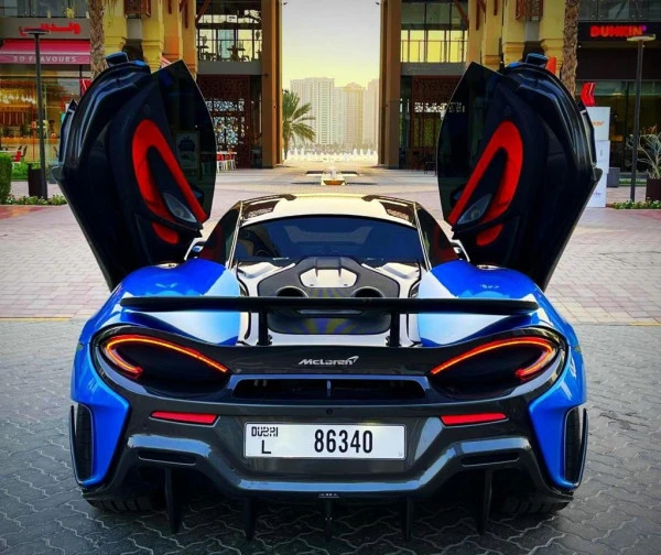  Blue McLaren 600lt Photo 2