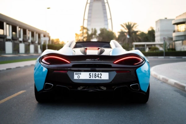  Blue McLaren 570S Photo 4