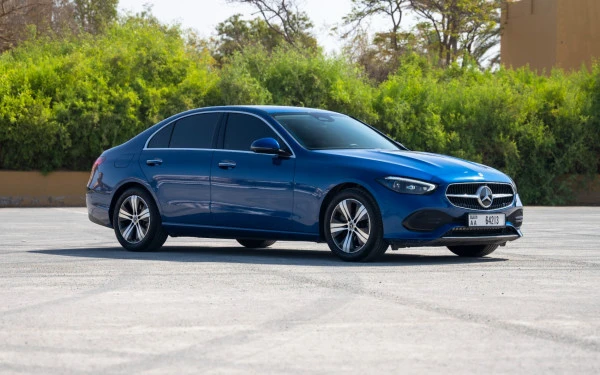  Синий Mercedes C200 Photo 4