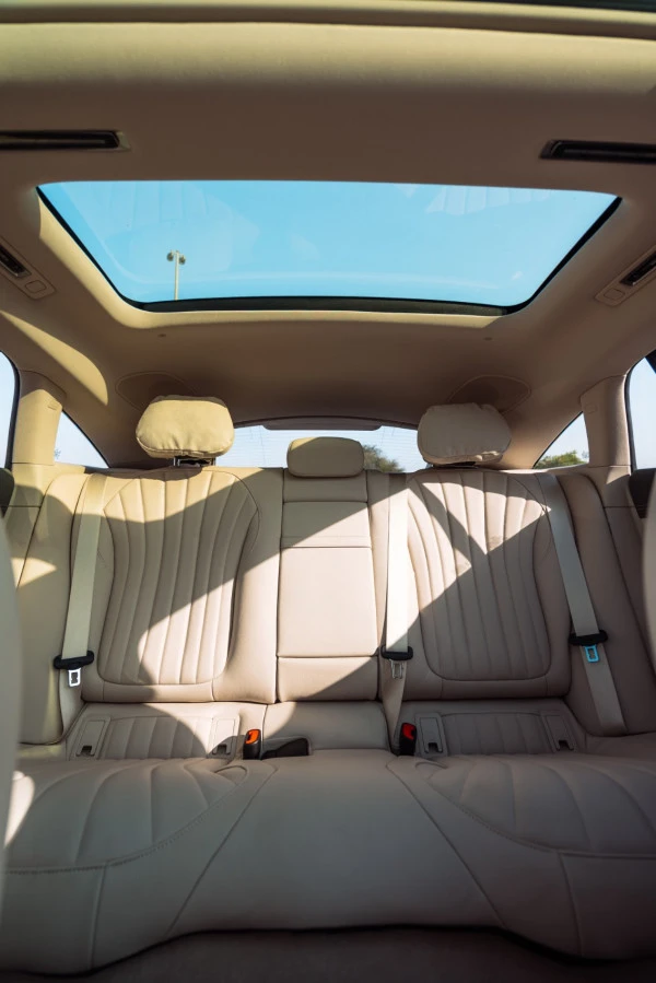  Blue Mercedes EQS 580 Photo 4