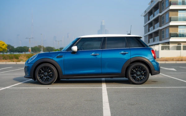 Blue Mini Cooper Photo 2