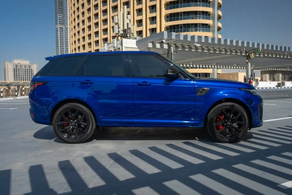  Blu Range Rover Sport SVR Photo 2