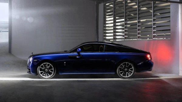  Blue Rolls Royce Wraith Photo 2