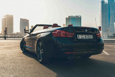  Noir BMW 430i Cabrio Photo 6