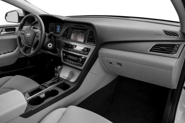  Bright White Hyundai Sonata Photo 10