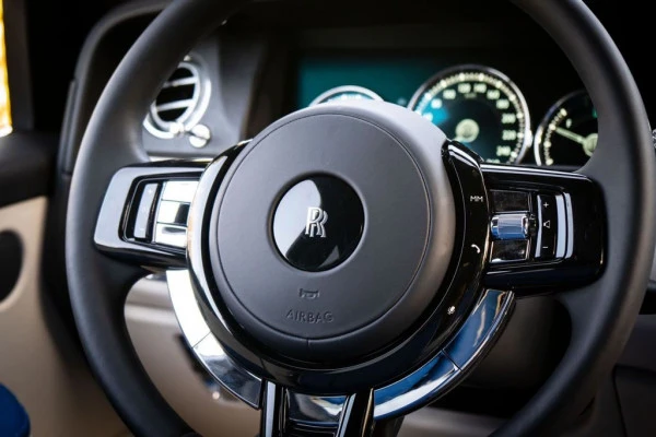  Azul Oscuro Rolls Royce Cullinan Mansory Photo 12