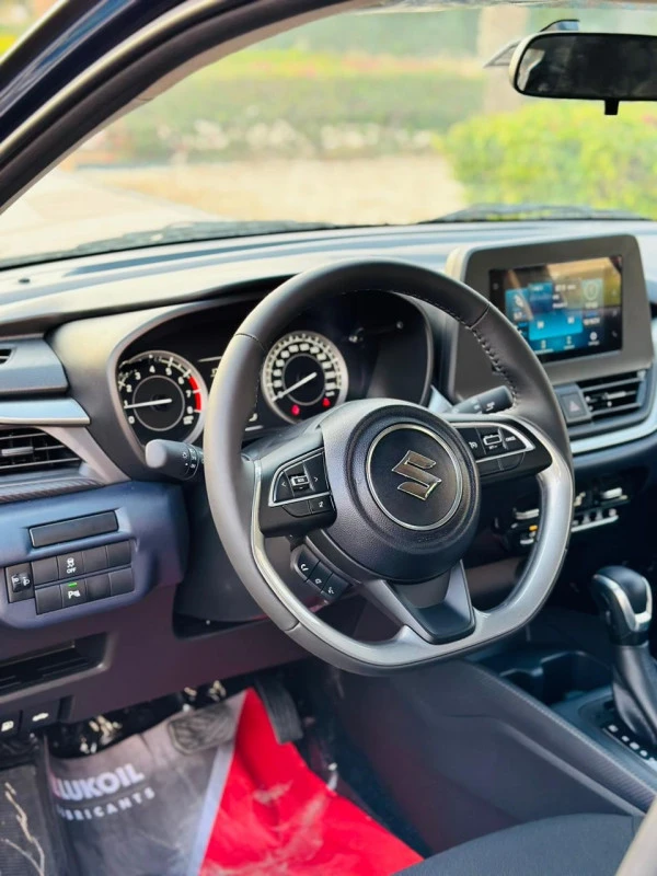  Dark Blue Suzuki Baleno Photo 8