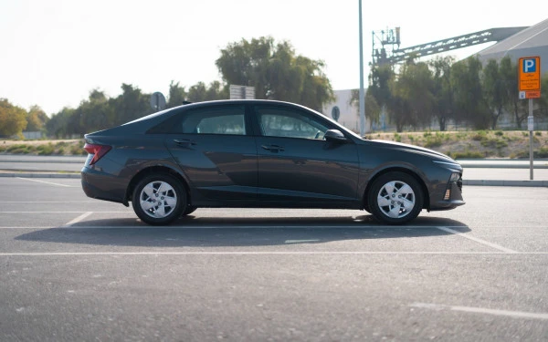  Dark Grey Hyundai Accent Photo 5
