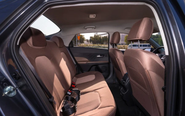  Dark Grey Hyundai Accent Photo 12