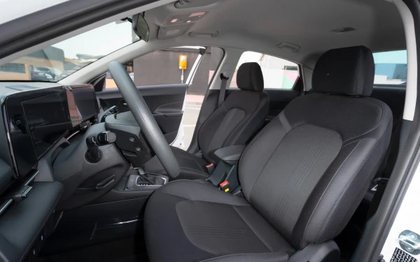  Blanco Hyundai Accent Photo 9