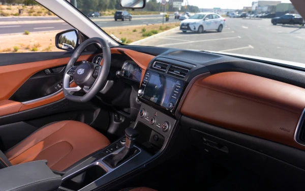  رمادي غامق هيونداي كريتا Photo 9