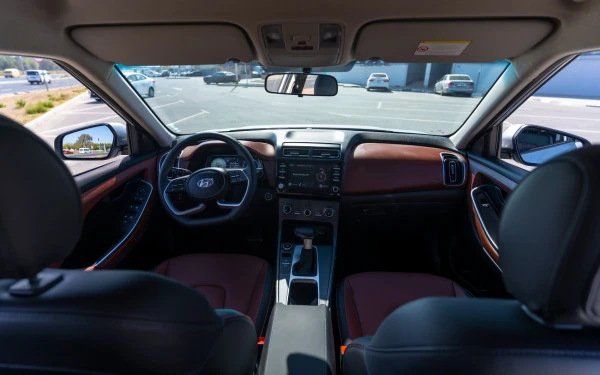  رمادي غامق هيونداي كريتا Photo 10