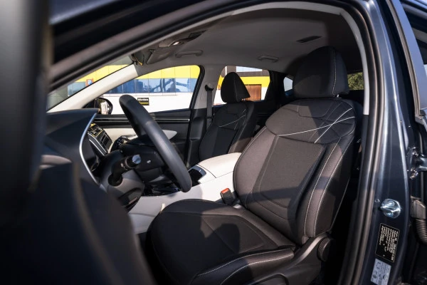  Black Hyundai Tucson Photo 8