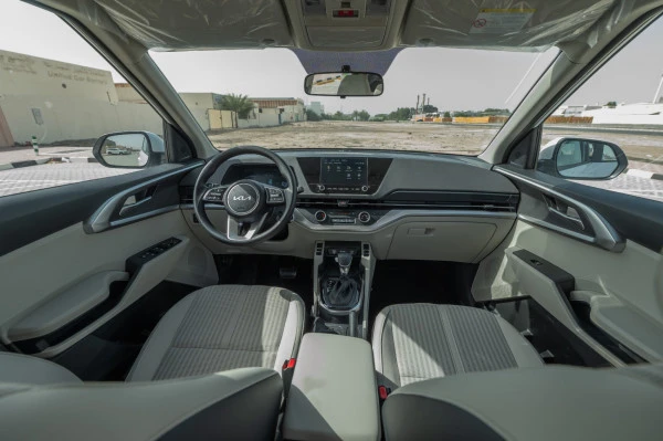  Dunkelgrau KIA Carens Photo 6