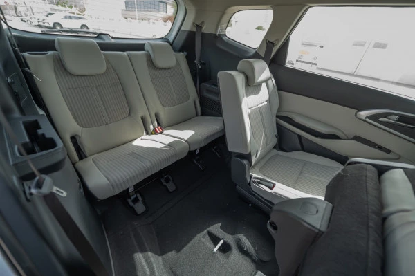  Dunkelgrau KIA Carens Photo 10