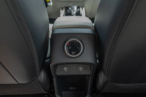  Dunkelgrau KIA Carens Photo 11