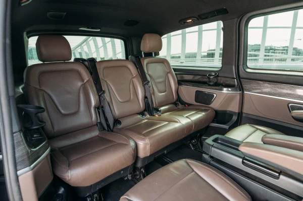  Dark Grey Mercedes V250 Photo 6