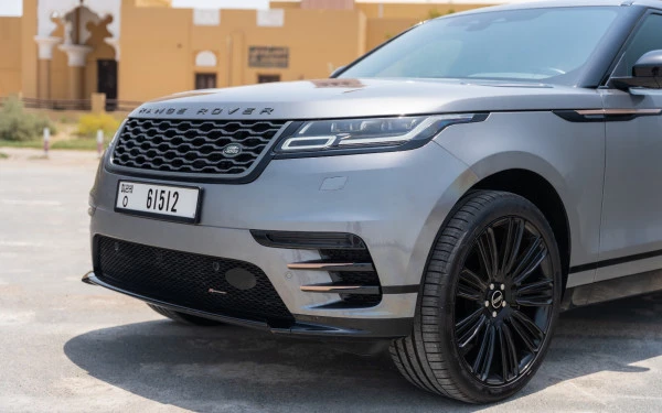  Dark Grey Range Rover Velar Photo 5