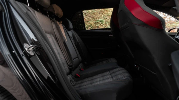  Grigio Scuro Volkswagen Golf GTI Photo 8