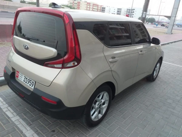  Gold KIA Soul Photo 2