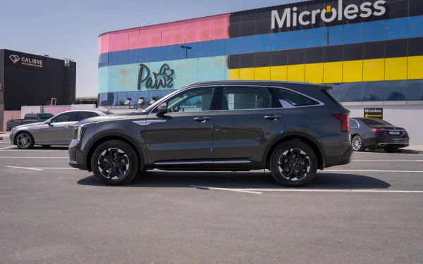  Dark Grey KIA Sorento Photo 5