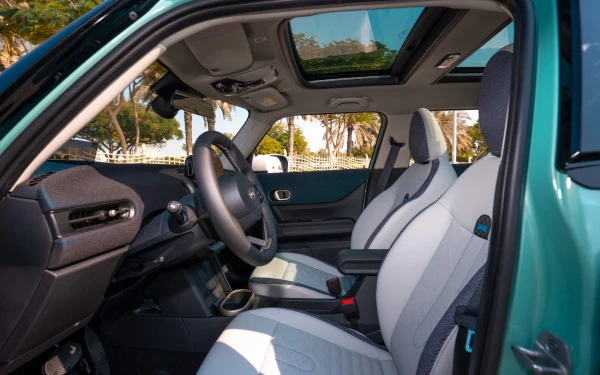  Green White Mini Cooper S Photo 5