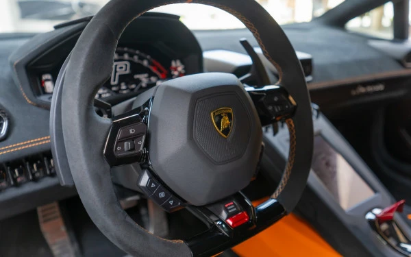  Green Lamborghini Huracan STO Photo 5