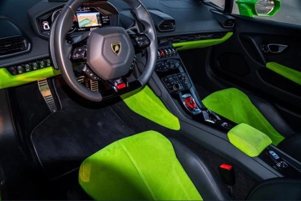  Grün Lamborghini Huracan Photo 2