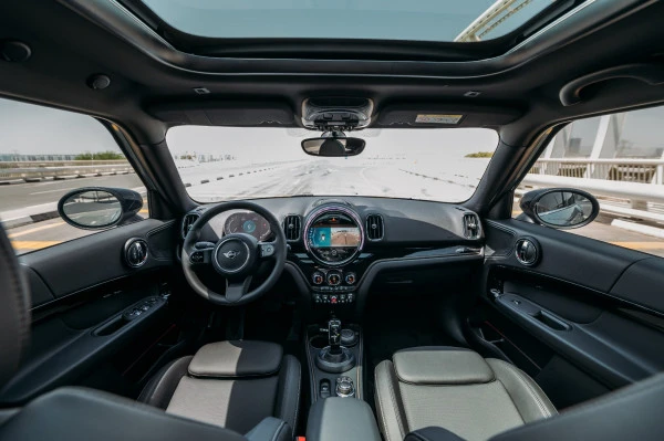  Green Mini Countryman Desert Night Edition Photo 4