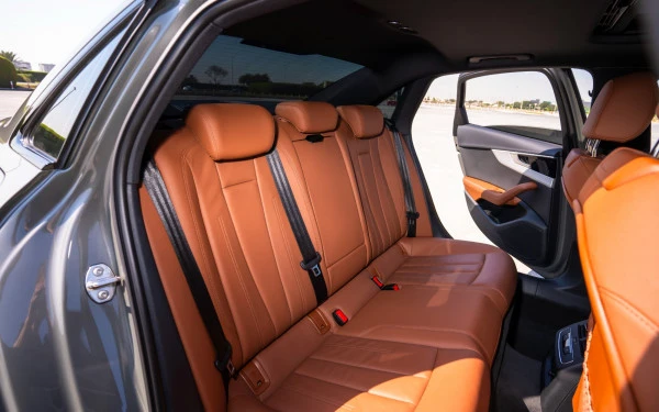  Grey Audi A4 Photo 6