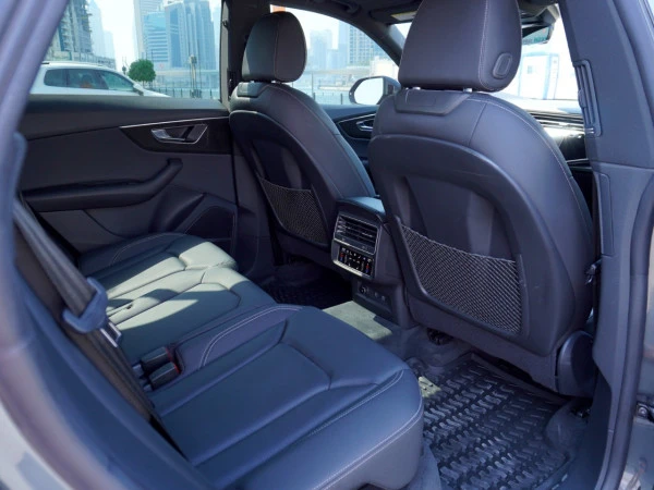  Grey Audi Q8 S-LINE Photo 6