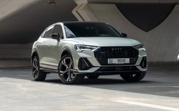  Grigio Audi Q3 Sportback Photo 5