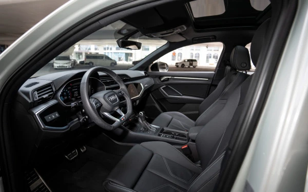  Grigio Audi Q3 Sportback Photo 6