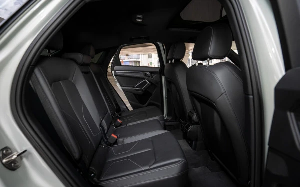  Grigio Audi Q3 Sportback Photo 9