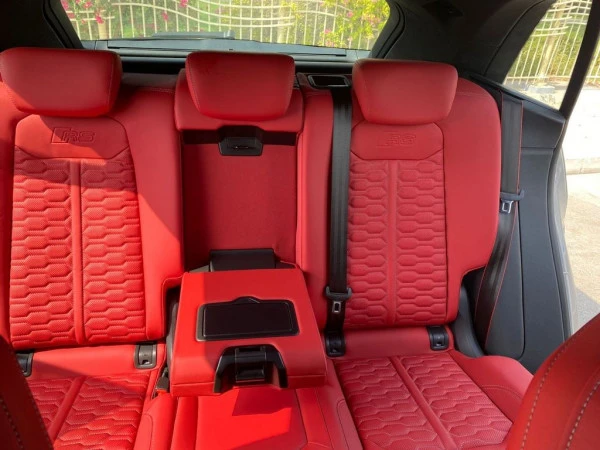  Grey Audi RSQ8 Photo 5