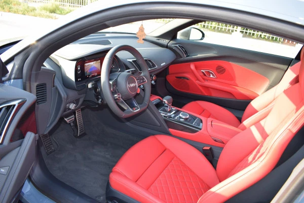  Grise Audi R8 Photo 4