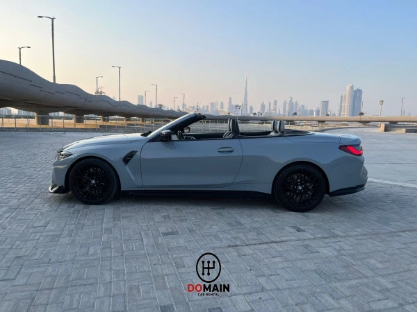  Grey BMW M4 Photo 4