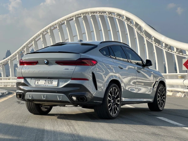  Grey BMW X6 Photo 2