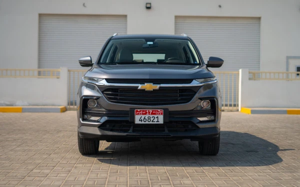  Grey Chevrolet Captiva Photo 2