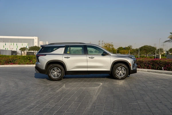  Grau Chevrolet Traverse Photo 8