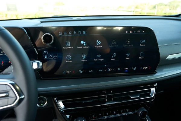  Grau Chevrolet Traverse Photo 11