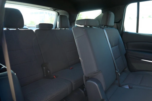  Grau Chevrolet Traverse Photo 16