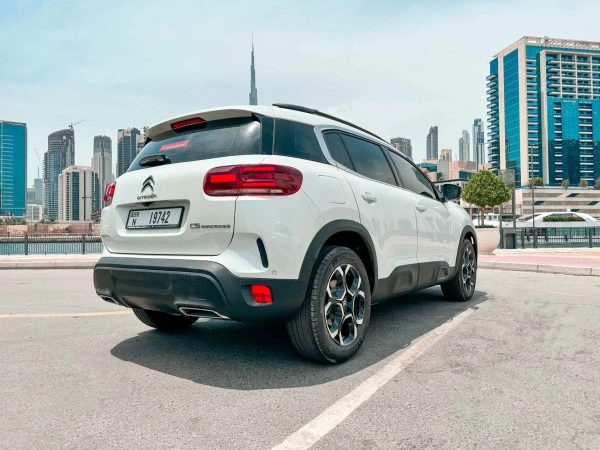  Bianca Citroen C5 Aircross Photo 6