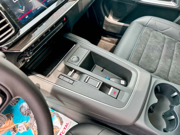  Bianca Citroen C5 Aircross Photo 7